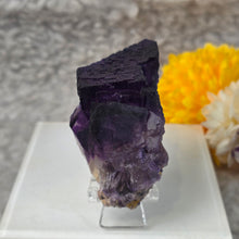 Load image into Gallery viewer, Purple Fluorite Specimen (Mexico) – 墨西哥天然紫色萤石矿物标本
