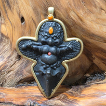 Load image into Gallery viewer, Tibetan Garuda Pendant – 西藏天铁大鹏鸟吊坠
