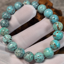 Load image into Gallery viewer, Turquoise Bracelet (Hubei, China) – 湖北绿松石手链
