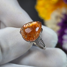 Load image into Gallery viewer, Strawberry Sunstone Ring (Adjustable) – 草莓太阳石可调节戒指
