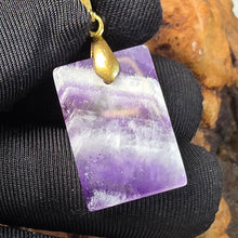 Load image into Gallery viewer, Chevron Amethyst Pendant – 梦幻紫水晶吊坠
