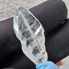 Load image into Gallery viewer, Faden Quartz – Healing Threads, Connection &amp; Rare Growth Crystal
