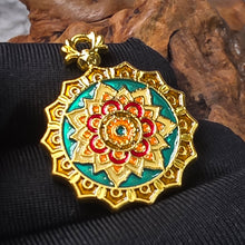 Load image into Gallery viewer, Tibetan Mandala Pendant – 坛城古法沙金工艺
