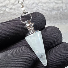 Load image into Gallery viewer, Crystal Pendulum (Thin Shaped) – 水晶细型灵摆

