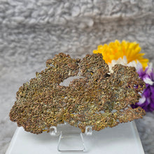 Load image into Gallery viewer, Iridescent Native Copper Specimen (Hubei, China) – 湖北天然彩虹原生铜矿标本
