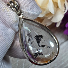 Load image into Gallery viewer, Herkimer Diamond Polished Pendant – 赫基蒙水晶抛光吊坠
