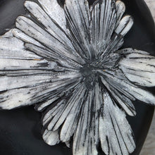 Load image into Gallery viewer, Chrysanthemum Stone Display – 菊花石天然摆件
