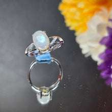 Load image into Gallery viewer, Normal Grade Moonstone Ring (Adjustable) – 普通月光石可调节戒指
