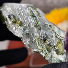 Load image into Gallery viewer, Green Tourmaline in Quartz Display – 绿碧玺共生石英矿物摆件
