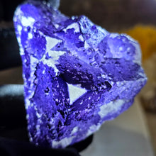 Load image into Gallery viewer, Purple Fluorite Specimen (Mexico) – 墨西哥天然紫色萤石矿物标本
