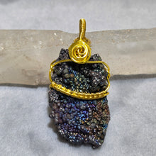 Load image into Gallery viewer, Iridescent Goethite Wire Wrapped Pendant – 彩虹针铁矿绕线吊坠
