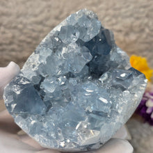 Load image into Gallery viewer, Top-Grade Celestite Specimen Display (Madagascar) – 顶级马达加斯加天青石标本摆件
