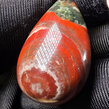 Load image into Gallery viewer, Chicken Blood Stone Pendant – 鸡血石吊坠
