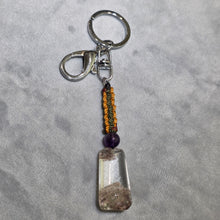 Load image into Gallery viewer, Polished Mixed Phantom Charm – 抛光幽灵水晶吊饰
