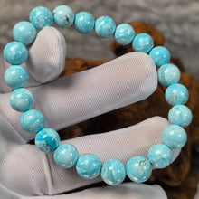Load image into Gallery viewer, Top-Grade Turquoise Bracelet (Hubei, China) – 顶级湖北绿松石手链
