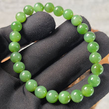 Load image into Gallery viewer, Green Nephrite Bracelet – 和田碧玉手链

