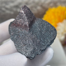 Load image into Gallery viewer, Specular Hematite Specimen Display (Michigan, USA) – 美国密歇根镜铁矿标本摆件
