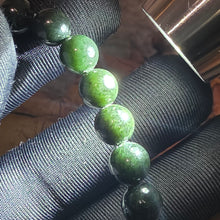 Load image into Gallery viewer, Black Nephrite Bracelet – 塔青和田玉
