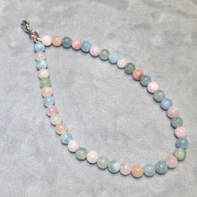 Load image into Gallery viewer, Morganite Handphone Charm – 摩根石手机挂件
