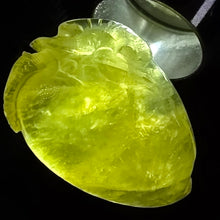 Load image into Gallery viewer, Yellow Prehnite Pendant with Carvings – 黄葡萄石雕刻吊坠

