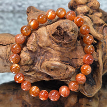 Load image into Gallery viewer, Strawberry Sunstone Bracelet – 草莓太阳石手链
