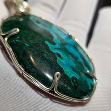 Load image into Gallery viewer, Malachite with Chrysocolla Wire Wrapped Pendant – 孔雀石伴硅孔雀石绕线吊坠

