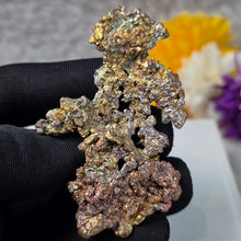 Load image into Gallery viewer, Iridescent Native Copper Specimen (Hubei, China) – 湖北天然彩虹原生铜矿标本

