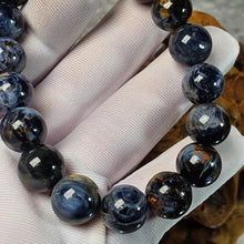 Load image into Gallery viewer, Pietersite Bracelet – 彼得石手链 (Good Grade)
