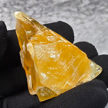 Load image into Gallery viewer, Raw Orange Calcite – Vitality, Creativity &amp; Positive Energy

