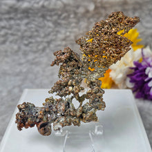 Load image into Gallery viewer, Iridescent Native Copper Specimen (Hubei, China) – 湖北天然彩虹原生铜矿标本
