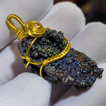 Load image into Gallery viewer, Iridescent Goethite Wire Wrapped Pendant – 彩虹针铁矿绕线吊坠
