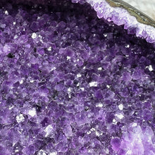Load image into Gallery viewer, Amethyst Money Bag Display – 紫水晶钱袋子摆件
