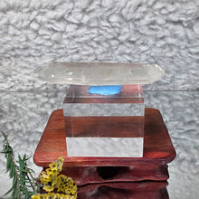 Load image into Gallery viewer, Double Terminated Quartz from Arkansas – Energy Amplification &amp; Alignment
