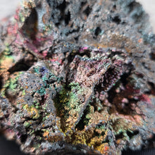 Load image into Gallery viewer, Iridescent Goethite (Leklai) Display – 彩虹针铁矿（力泥）摆件
