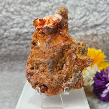 Load image into Gallery viewer, Vanadinite Mineral Specimen (Morocco) – 摩洛哥天然钒铅矿矿物标本

