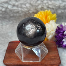 Load image into Gallery viewer, Hypersthene Sphere – 金运石圆球摆件
