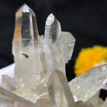 Load image into Gallery viewer, Clear Quartz Cluster Display (Green Ridge, Washington, USA) – 美国华盛顿州 Green Ridge 天然透明水晶簇矿物摆件
