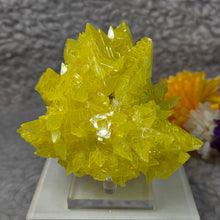 Load image into Gallery viewer, Laboratory-Grown Sulphur Crystal Cluster – 实验室培育硫磺晶簇
