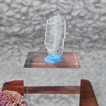 Load image into Gallery viewer, Faden Quartz – Healing Threads, Connection &amp; Rare Growth Crystal
