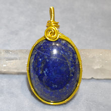Load image into Gallery viewer, Large Lapis Lazuli Wire Wrapped Pendant – 大号青金石绕线吊坠
