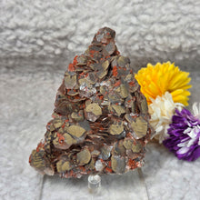 Load image into Gallery viewer, Nail Head Calcite with Siderite &amp; Red Hematite Display – 钉头方解石共生菱铁矿赤铁矿摆件
