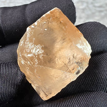 Load image into Gallery viewer, Raw Champagne Topaz – Clarity, Confidence &amp; Manifestation
