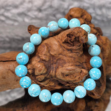 Load image into Gallery viewer, Top-Grade Turquoise Bracelet (Hubei, China) – 顶级湖北绿松石手链
