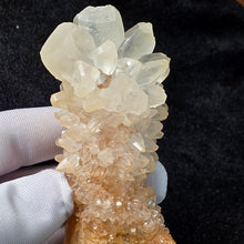 Load image into Gallery viewer, Cave Calcite Stalactite Display – 钟乳石方解石摆件
