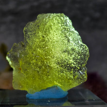 Load image into Gallery viewer, Libyan Desert Glass Tektite – Transformation &amp; Cosmic Insight
