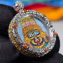 Load image into Gallery viewer, Hand-Drawn Tibetan Zashi Lhamo Pendant (Blue) – 手绘藏传蓝色扎基拉姆吊坠
