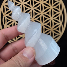 Load image into Gallery viewer, Polished Spiral Selenite Tower Display (10cm) – 透石膏能量柱摆件
