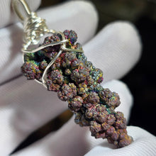 Load image into Gallery viewer, Iridescent Goethite Wire Wrapped Pendant – 彩虹针铁矿绕线吊坠
