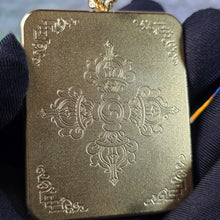 Load image into Gallery viewer, Hand-Drawn Tibetan Yellow Jambhala Pendant (Blue Green) – 手绘藏传黄财神蓝绿色吊坠
