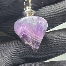 Load image into Gallery viewer, Crystal Pendulum (Fat Shaped) – 水晶胖型灵摆
